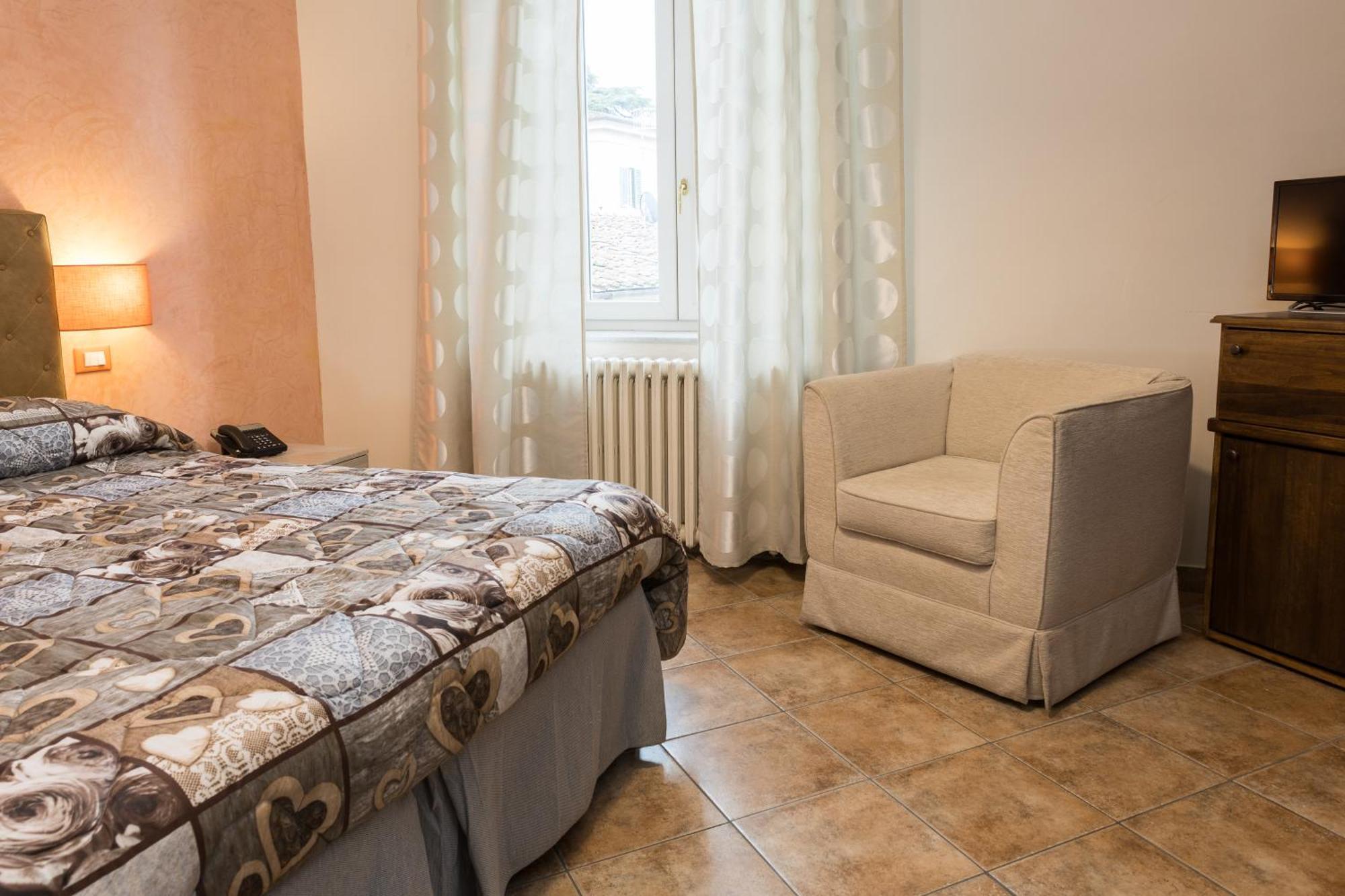Locanda Dei Fiori Pistoia Buitenkant foto