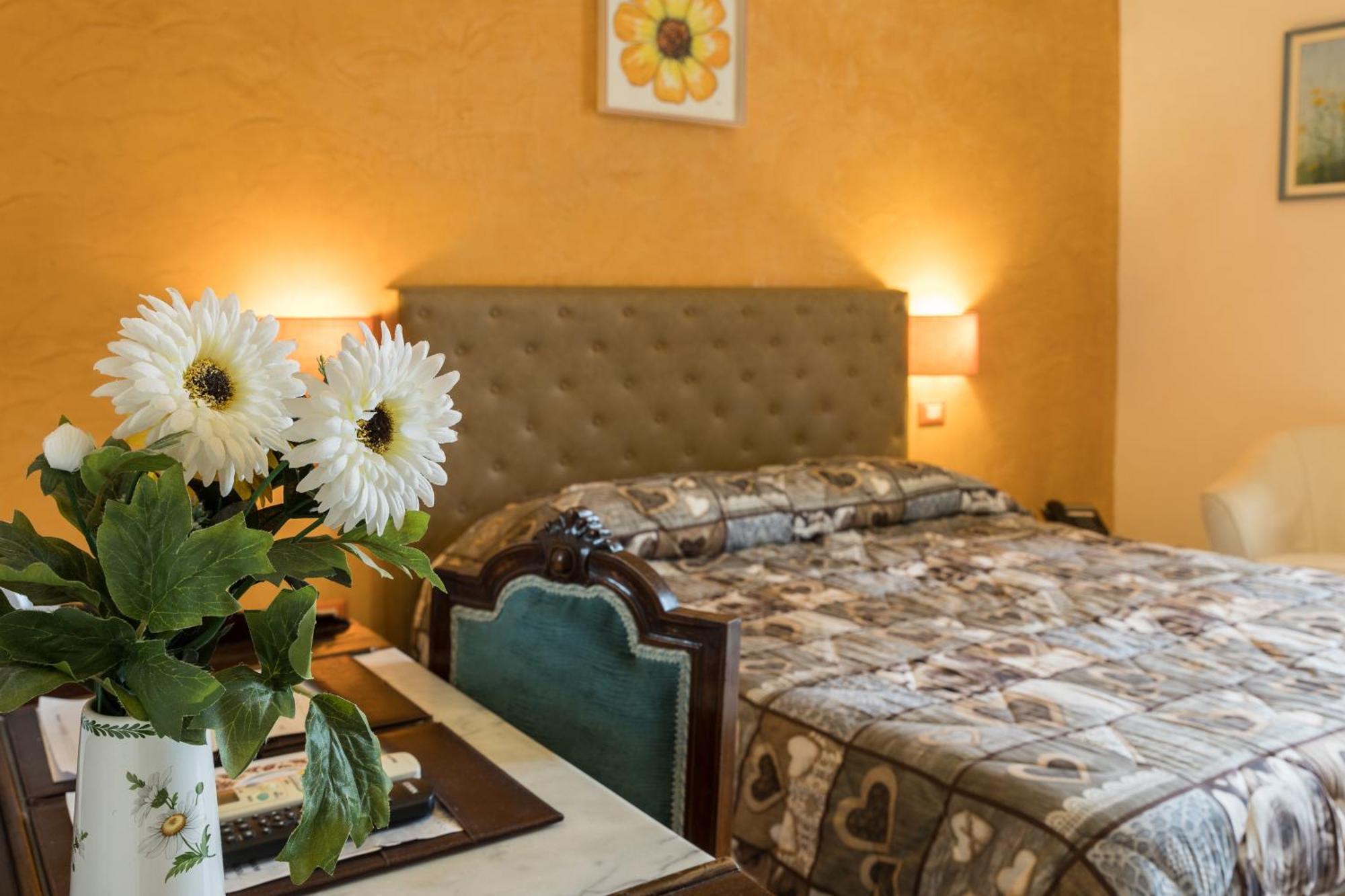 Locanda Dei Fiori Pistoia Buitenkant foto